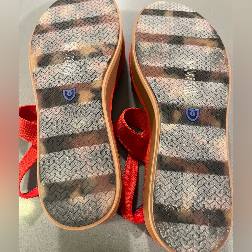 Rothy's The Lightweight Platform Wedge Sandals Red Hot Woven-Size 10-NWT - Picture 8 of 9